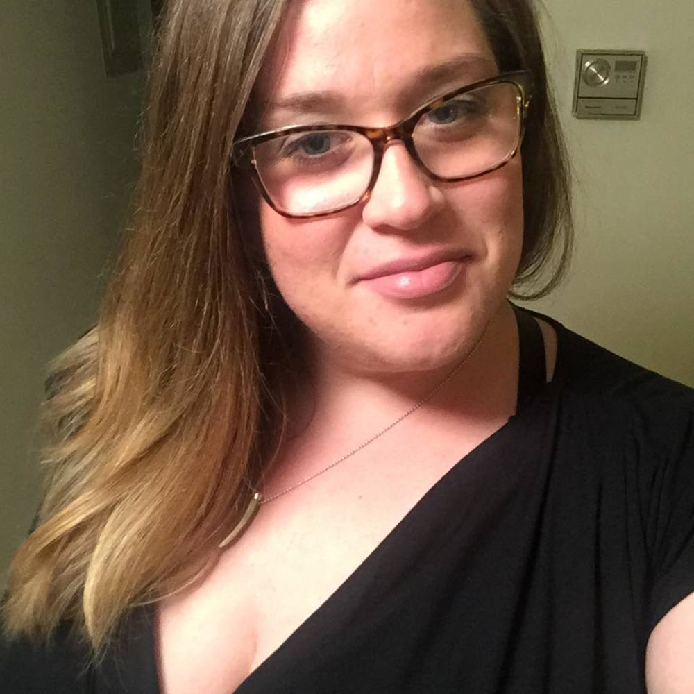 Meet your Posher, Andrea